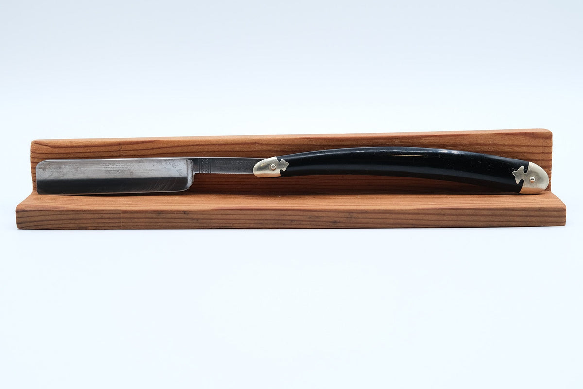 Winchester Straight Razor, Decorative Nickel Silver Ends